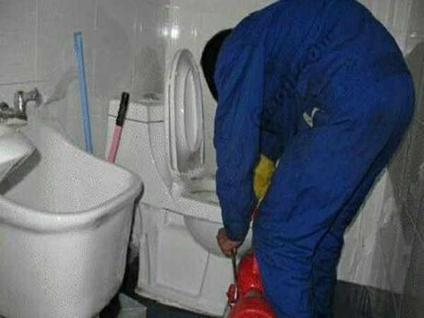 西安高陵下水道疏通服务（西安高新疏通下水道）