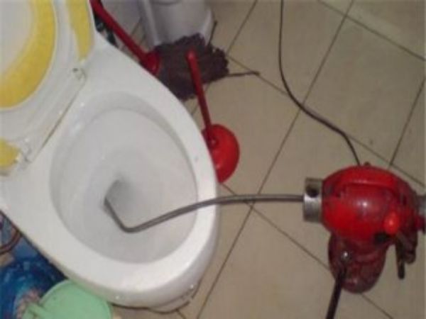 开发区马桶疏通价格（高新区疏通马桶电话）